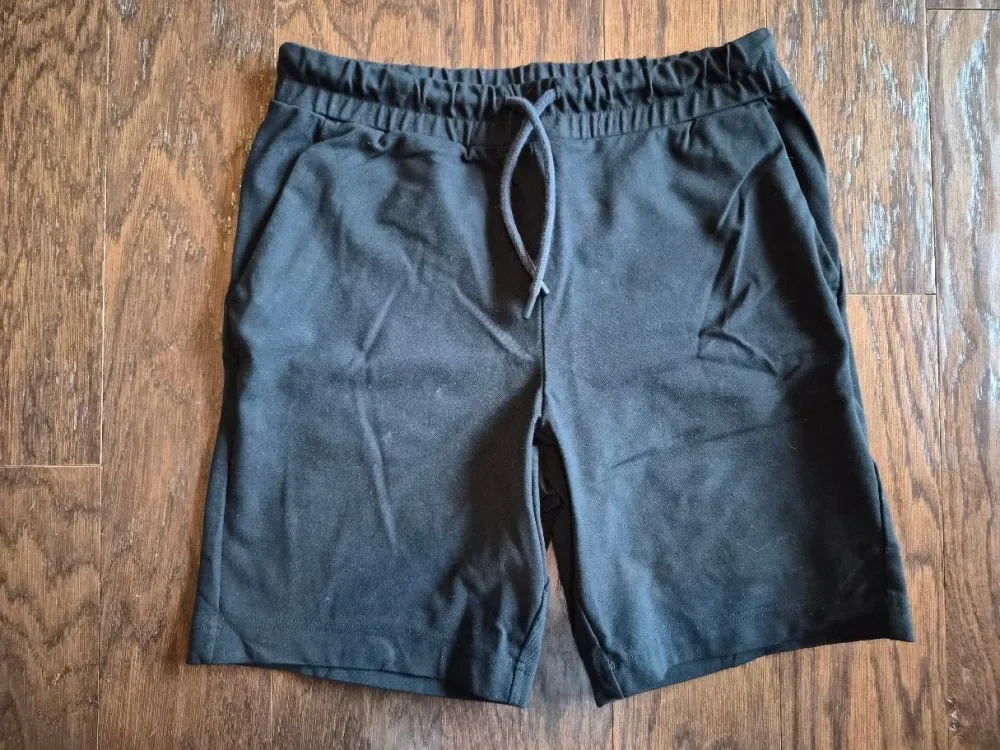 Banana Republic BR Standard Stretch Knit Shorts Mens Small Black 690880-01